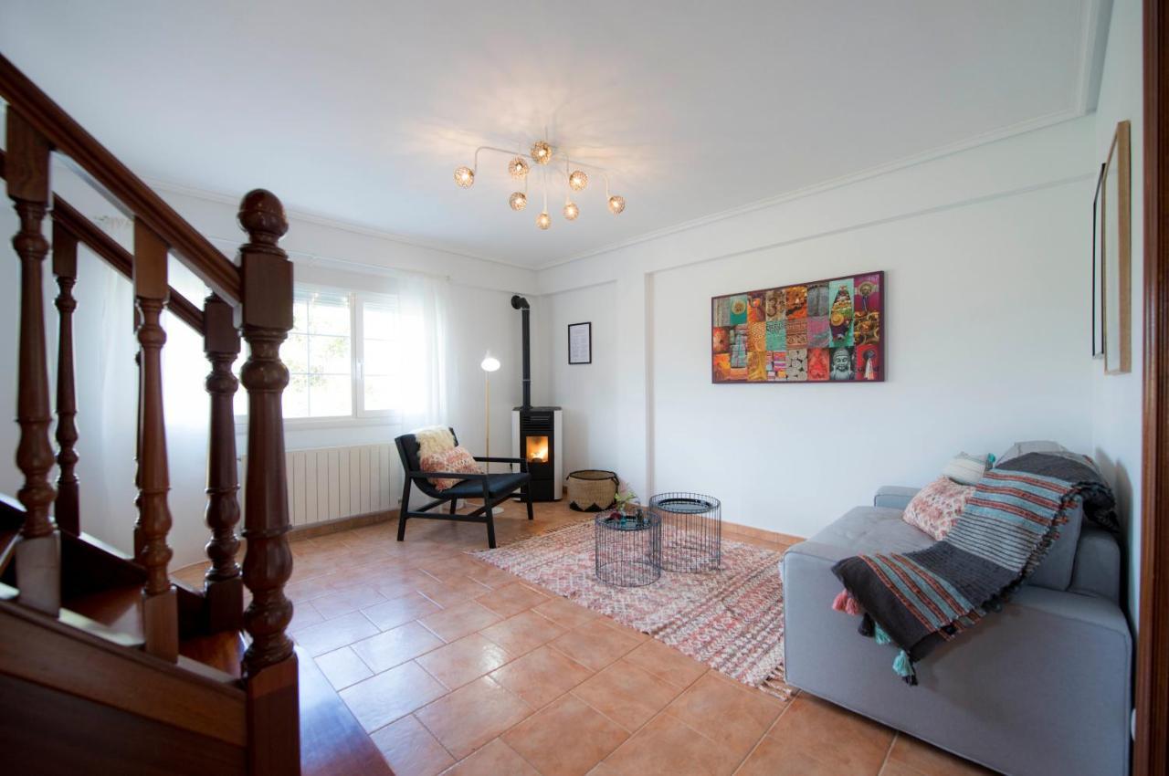 Sopuerta Apartamentos Turisticos Bizkar Bare מראה חיצוני תמונה